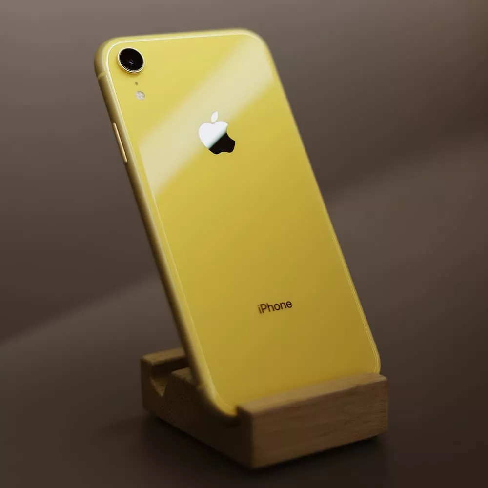 Купити б/у iPhone XR 64GB (Yellow) (Відмінний стан) — ціни